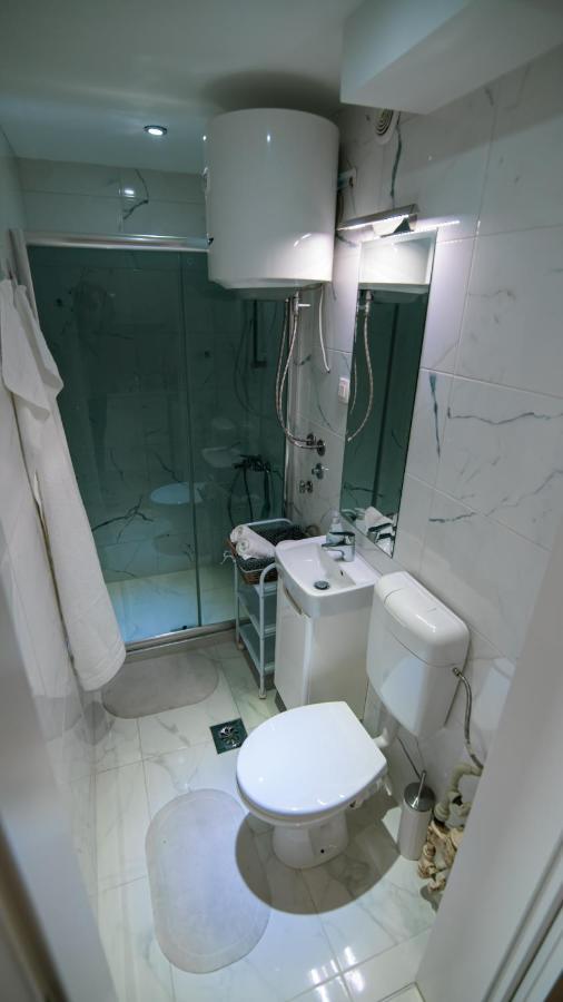5 Star Central Studio Skopje Extérieur photo
